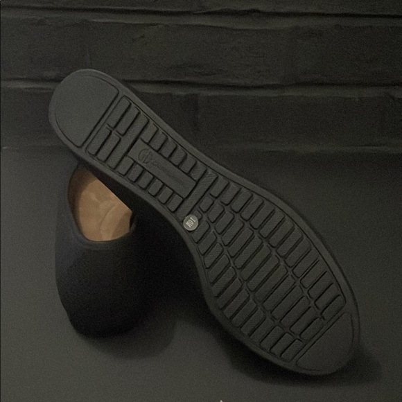 Giani Bernini Women’s Memory Foam Flats Size 10 - Picture 5 of 6